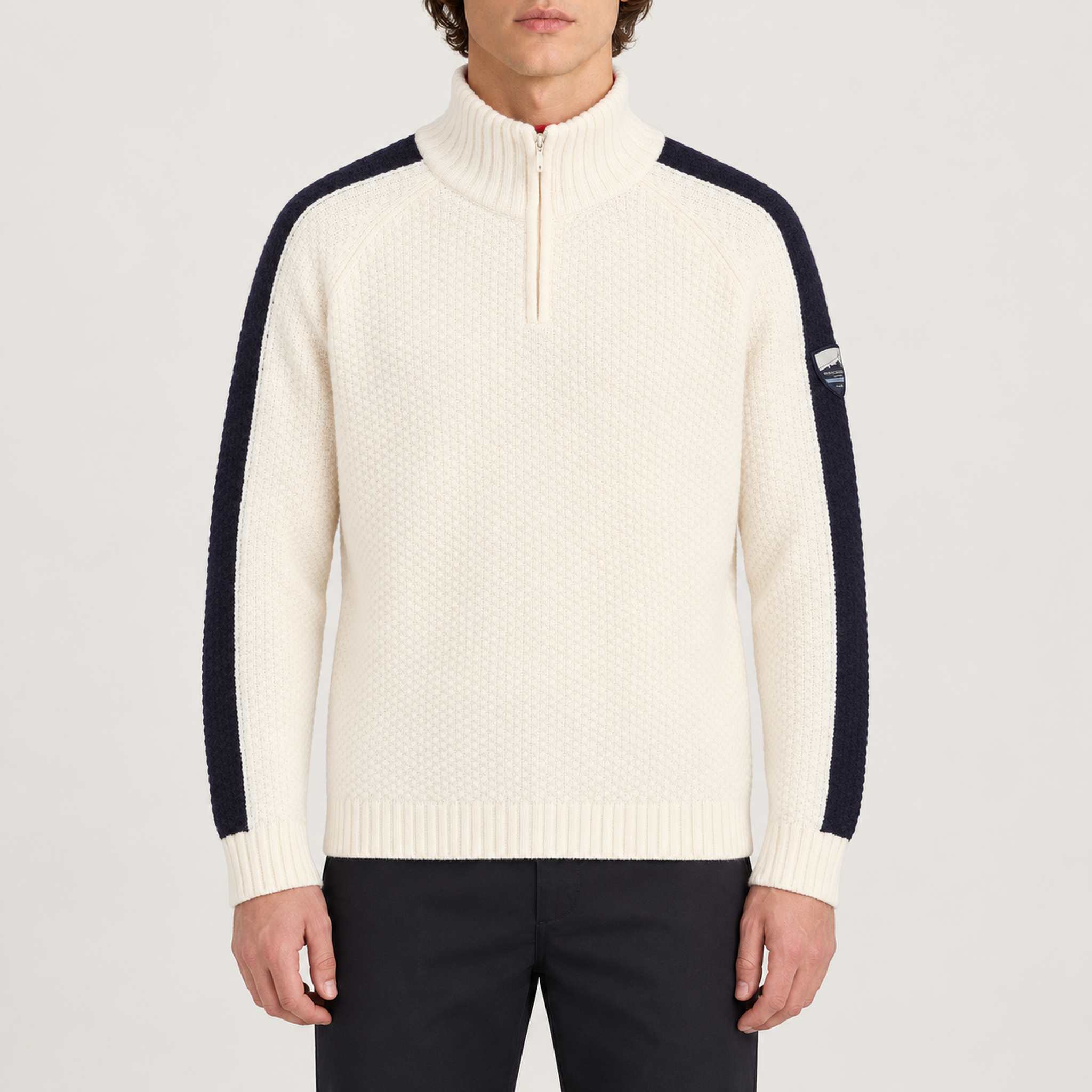 Kikut Zipup Sweater in Off White — 03 model front