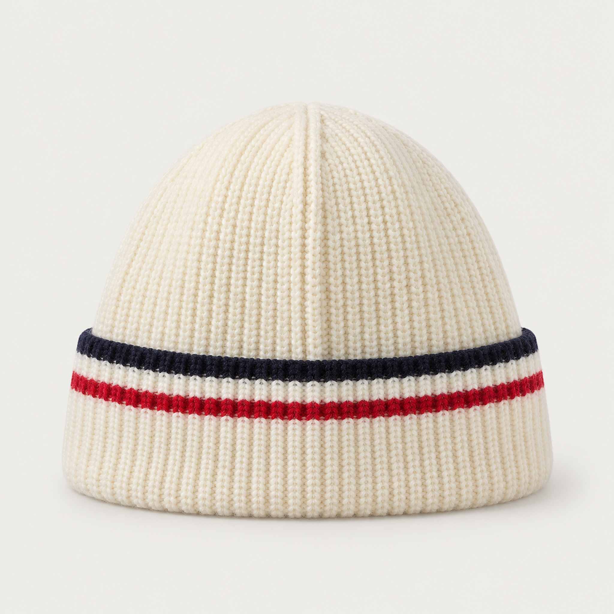 Fjell Beanie in Off White — 02 back