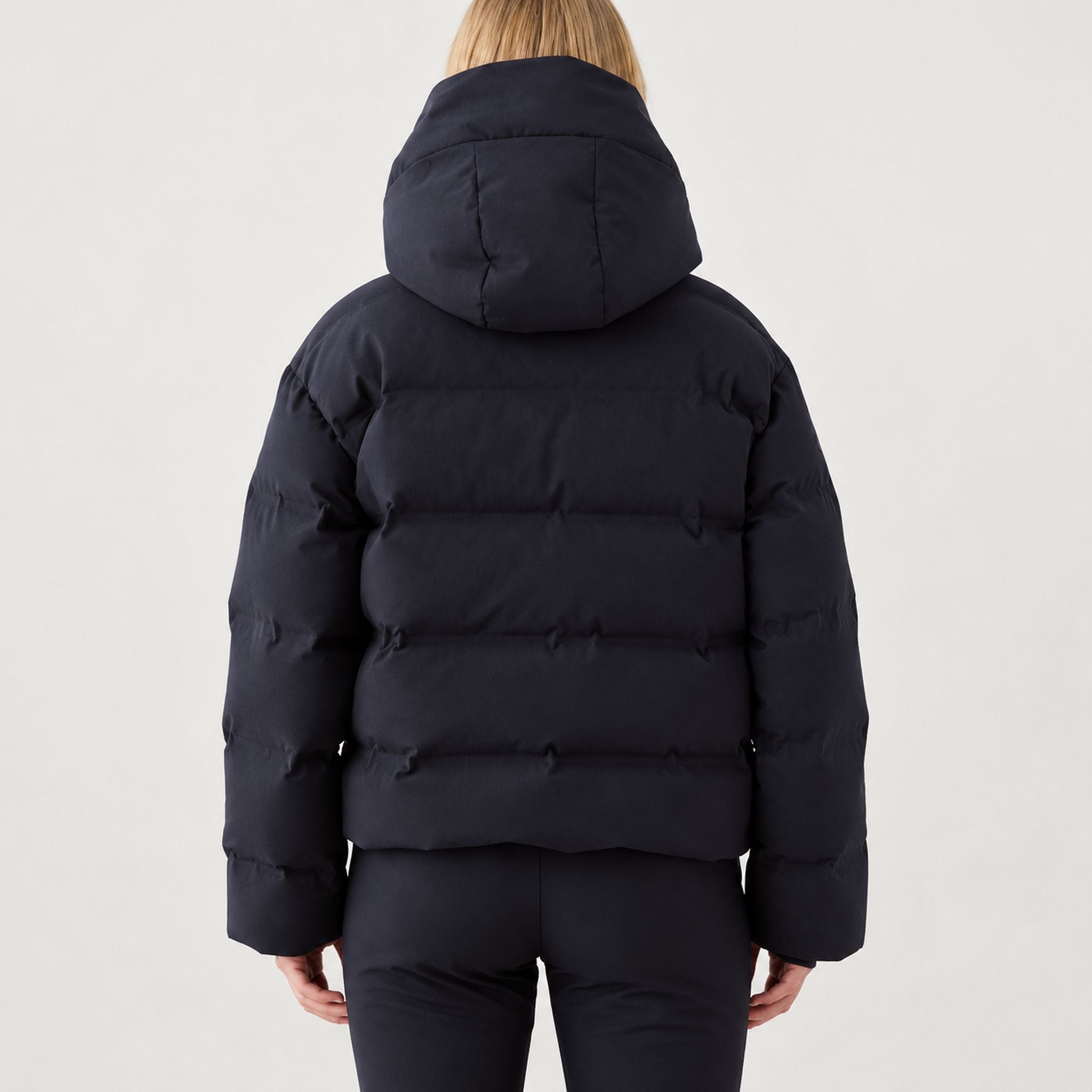 Aurora Ski Jacket in Navy blue — 04 model back