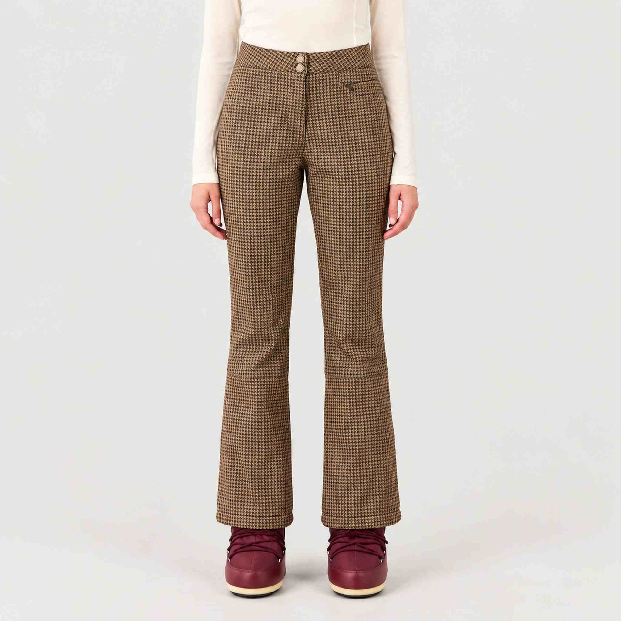 Glenshee Ski Pant in Brown — 03 model front
