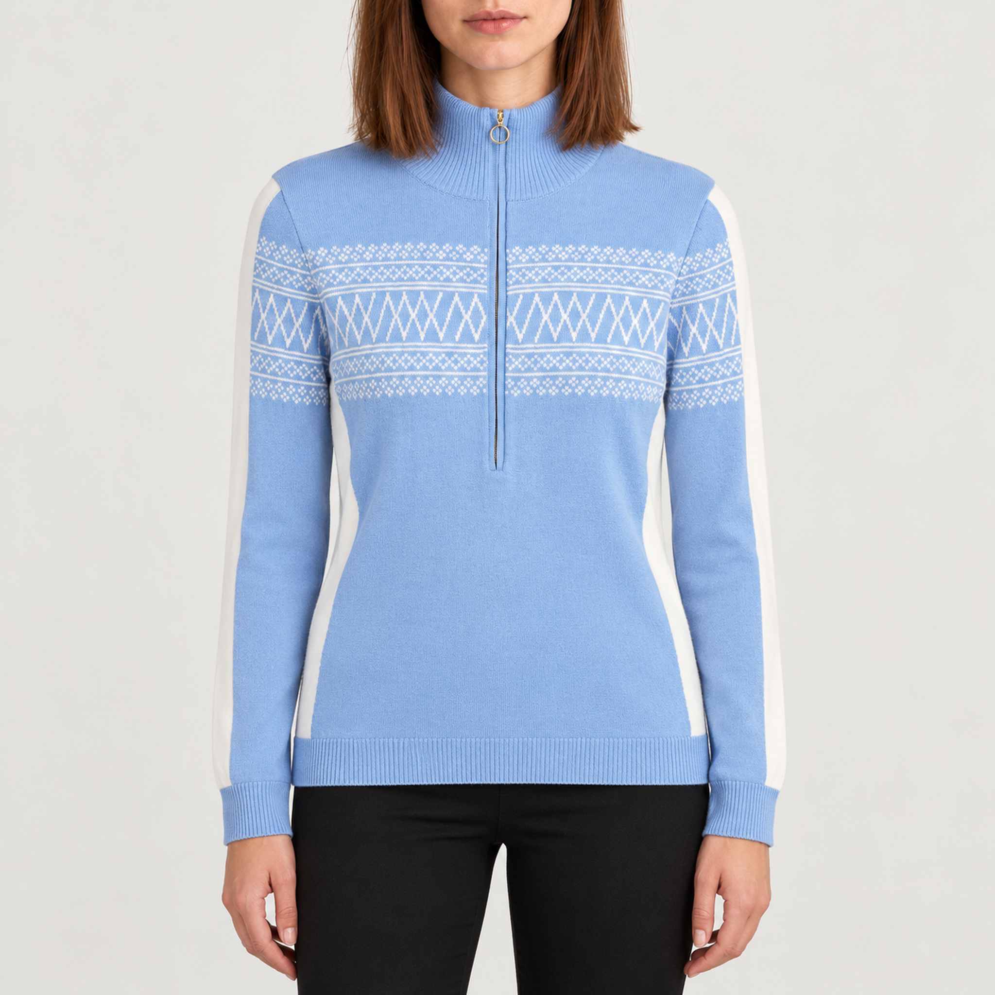 Signature Sweater in Light blue — 03 model front