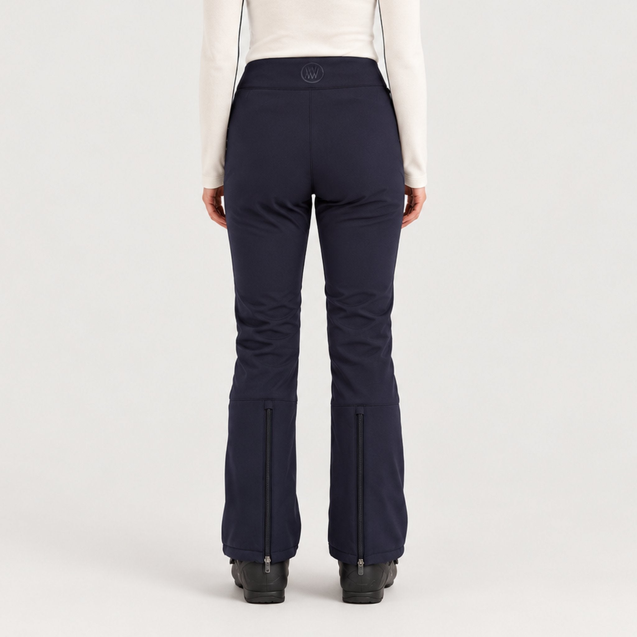 Tyin Ski Pant in Navy blue — 04 model back