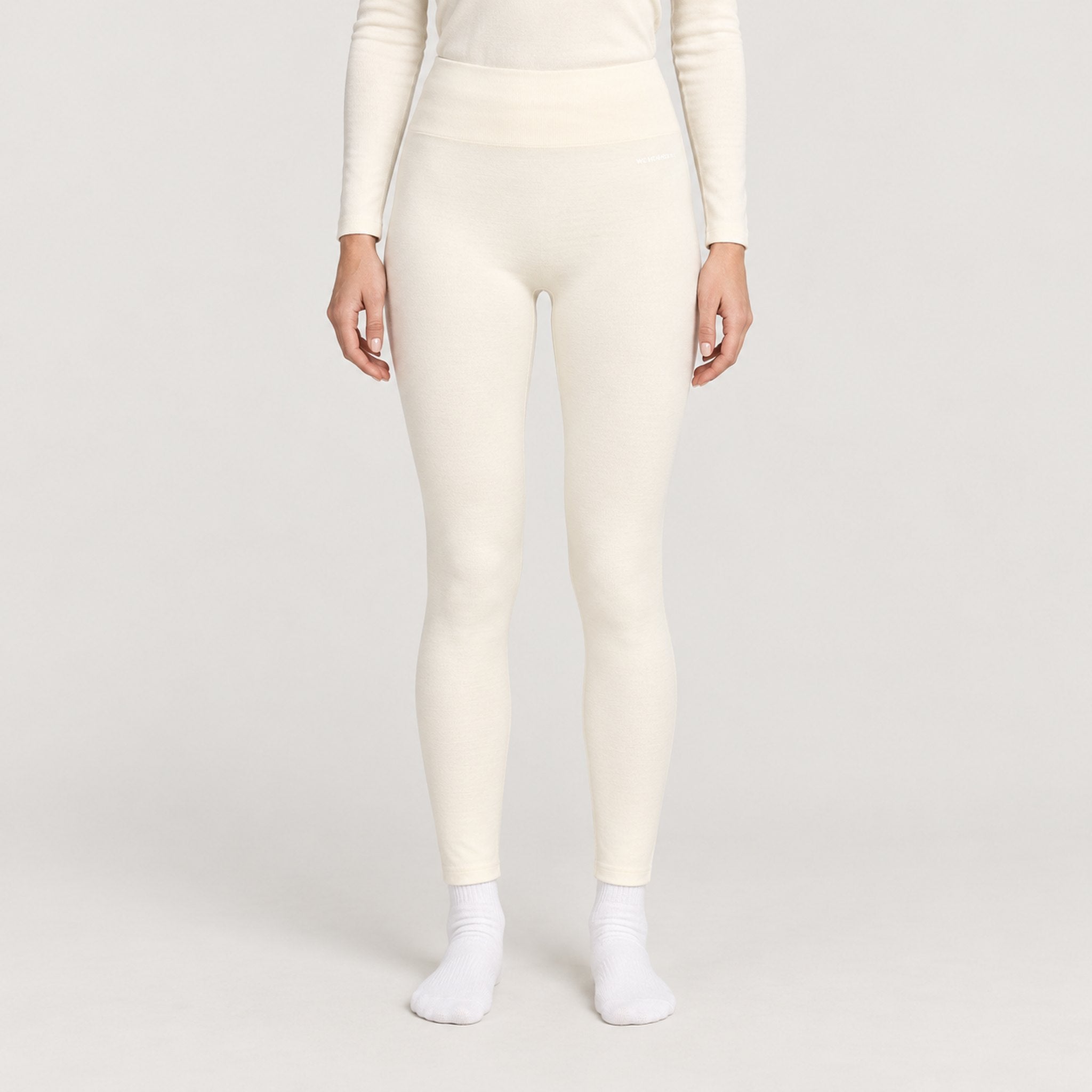 Voss Leggings in Off White — 03 model front