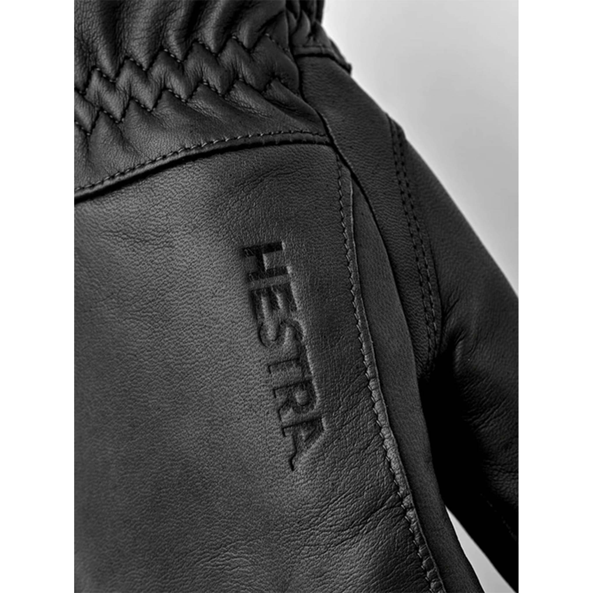 Leather Swiss Wool Classic Gloves in Black