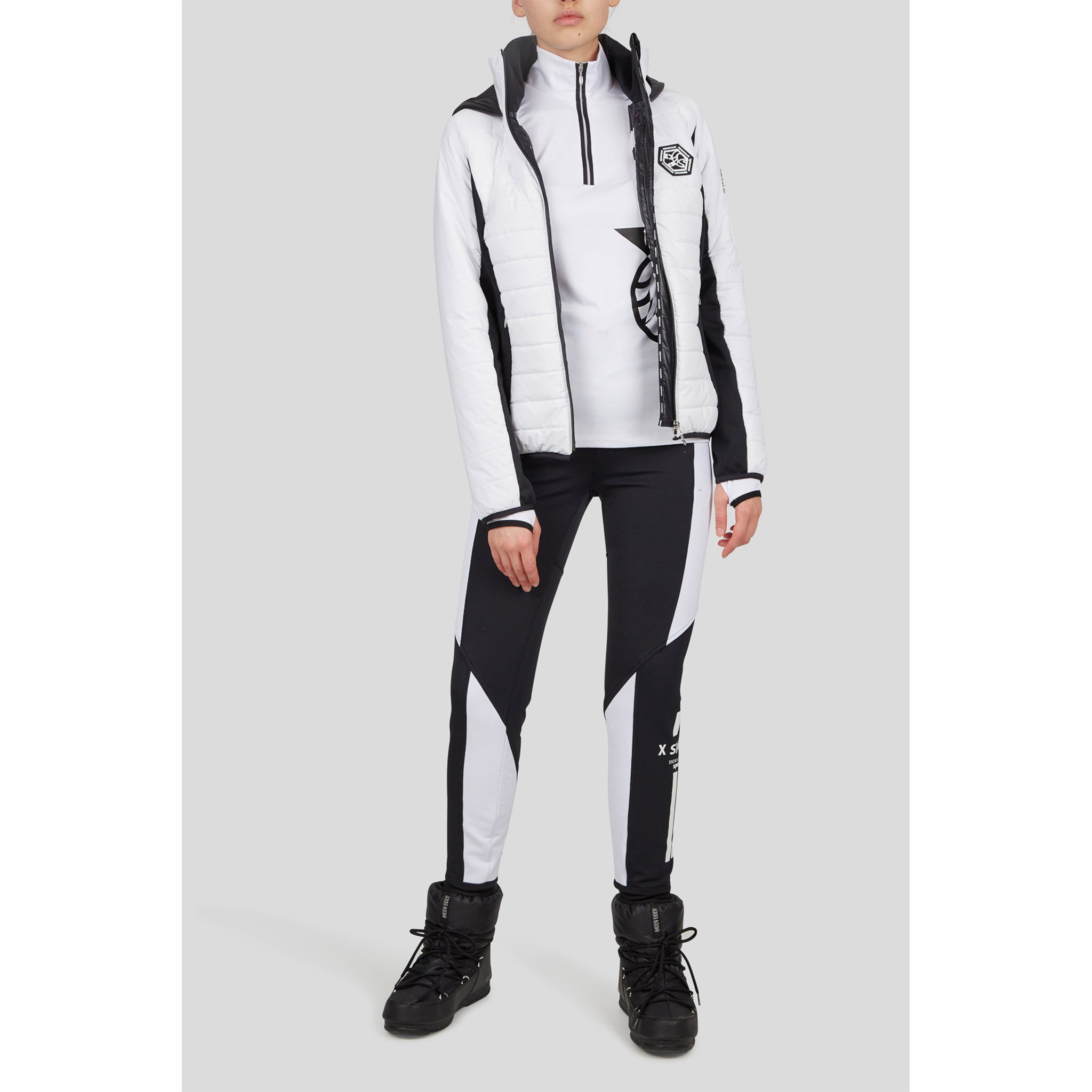 Xaylee Midlayer in White
