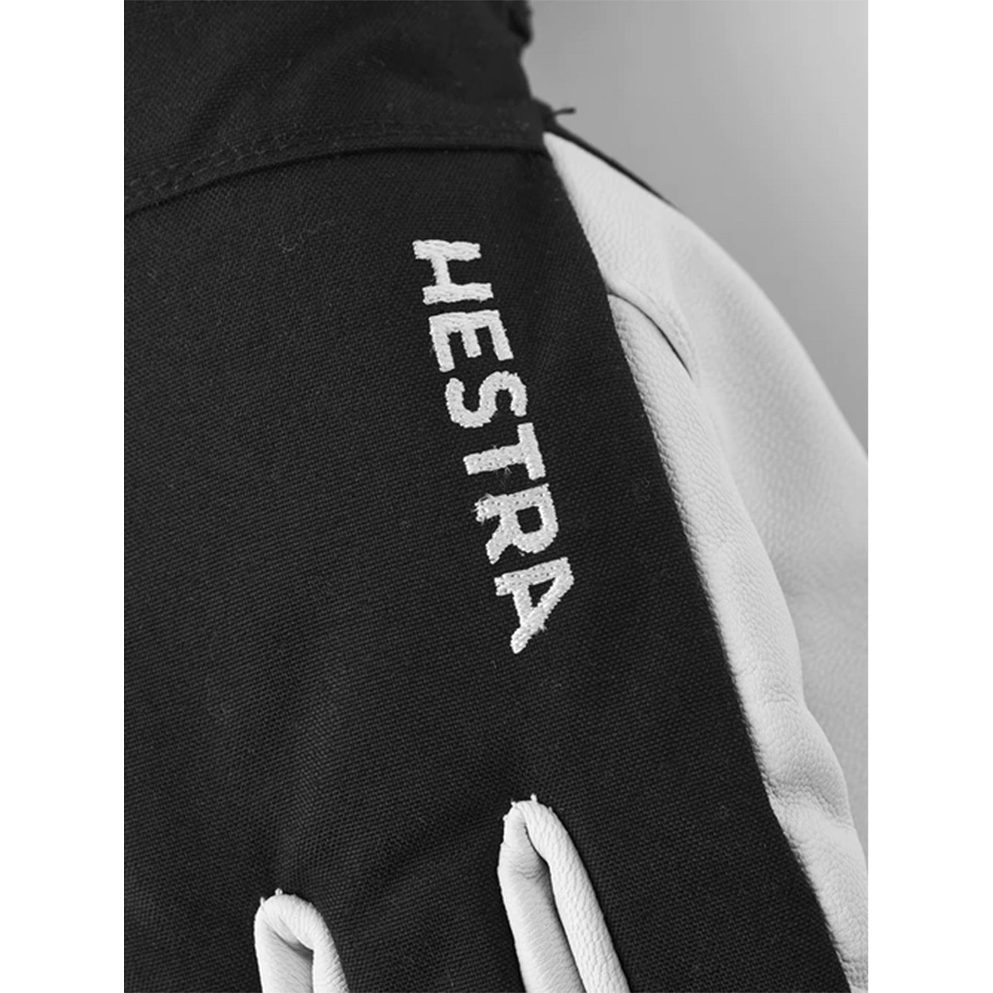 Army Leather Heli Ski Gloves in Black
