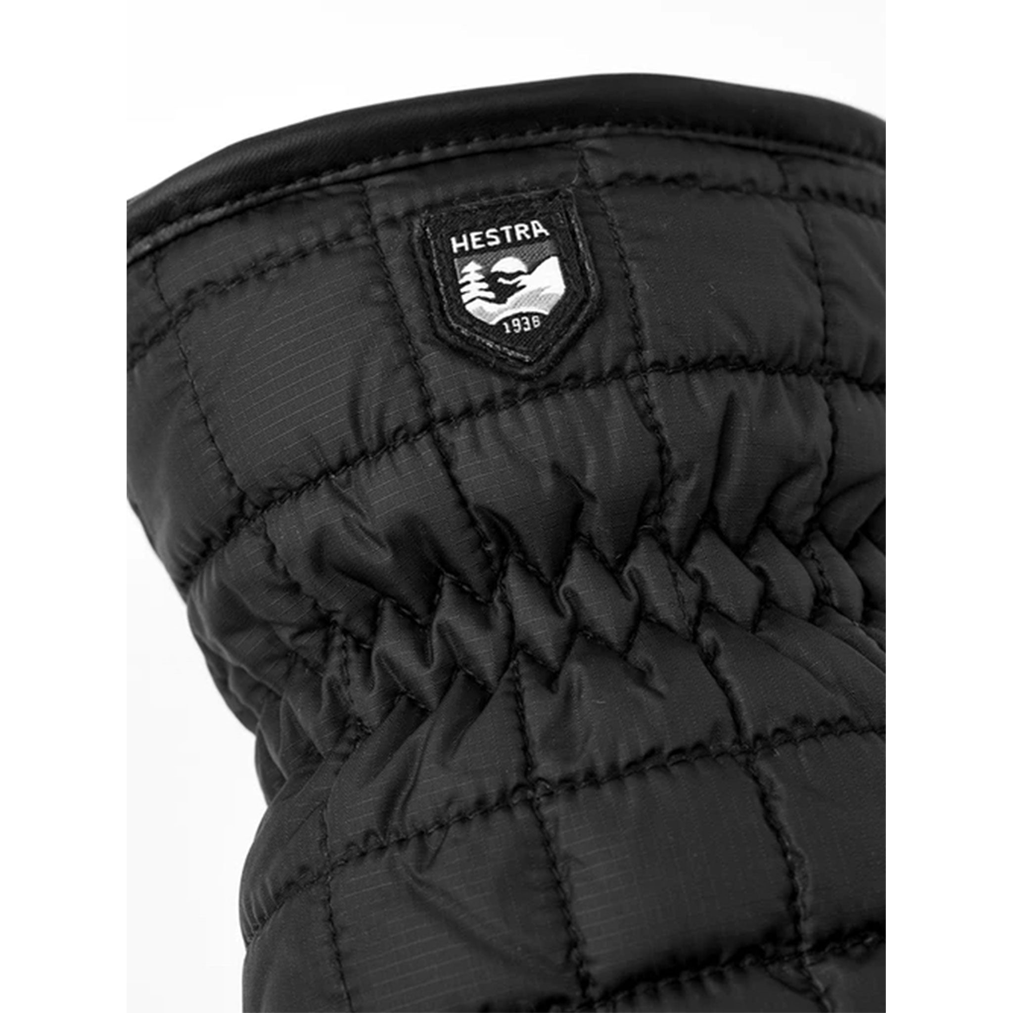 Moon Light Mitt in Black